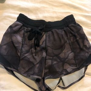 Lululemon hotty hot shorts